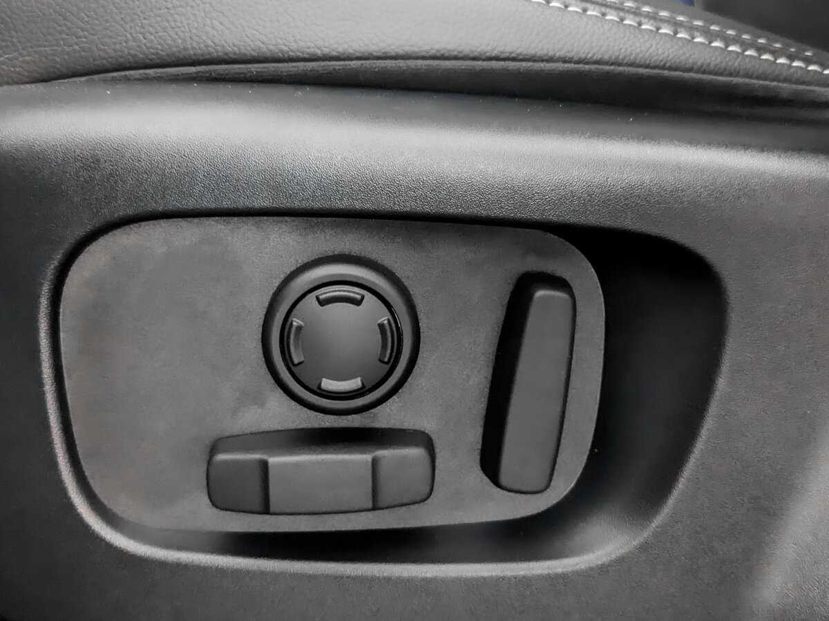 Land Rover Range Rover Velar 2020 года с пробегом. Фото: #14