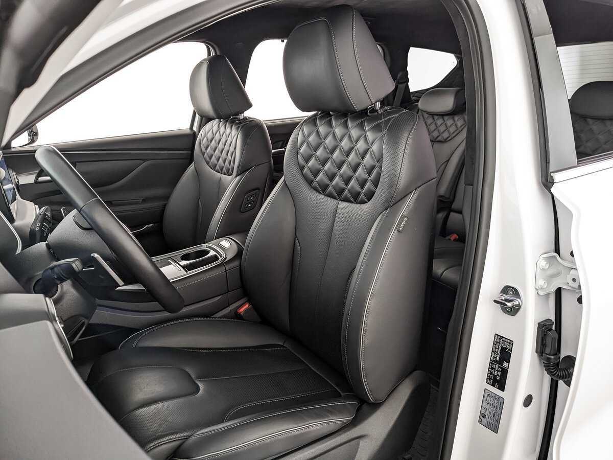 Hyundai Santa Fe 2022 года с пробегом. Фото: #14