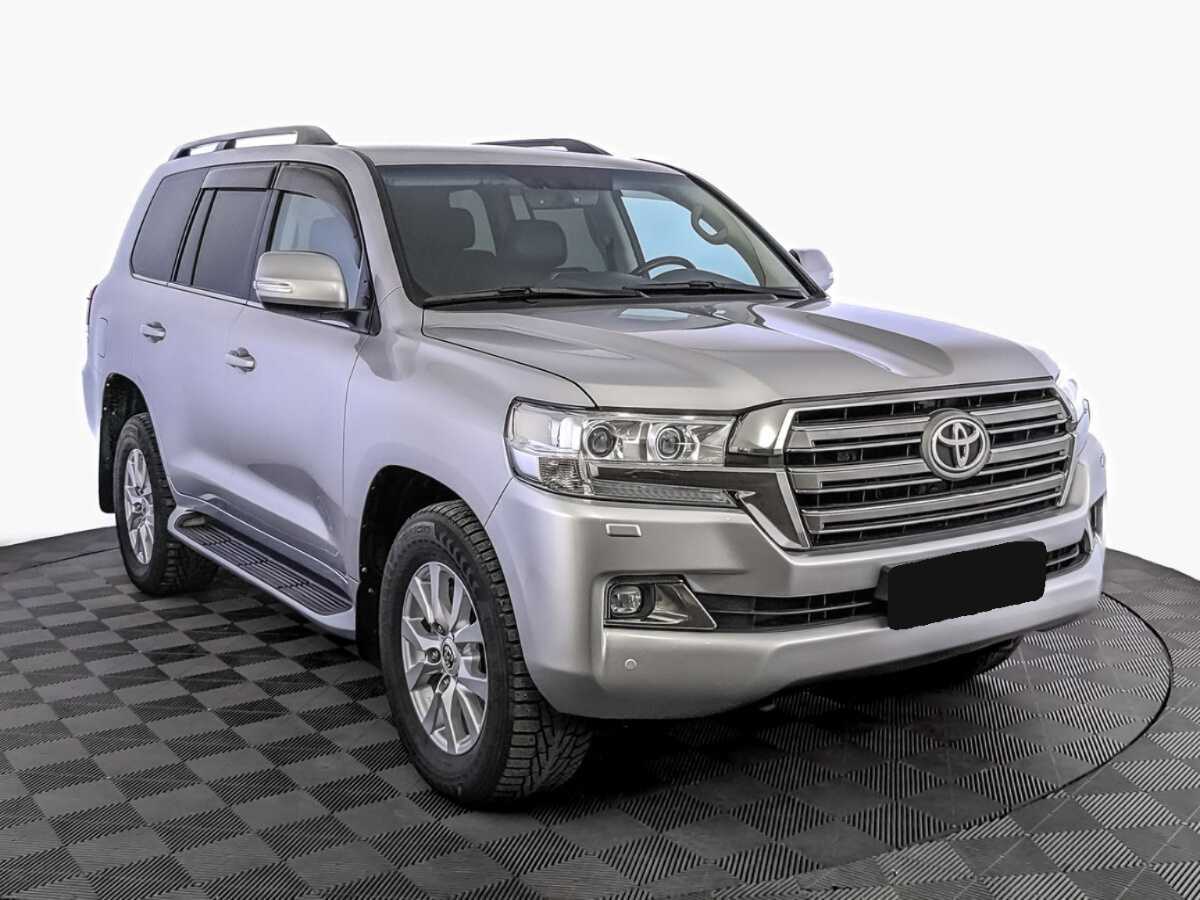 Toyota Land Cruiser 2018 года с пробегом. Фото: #2