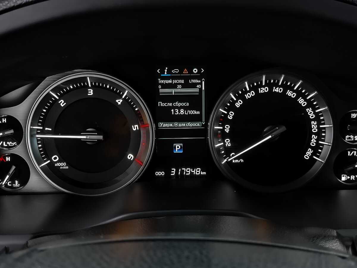 Toyota Land Cruiser 2018 года с пробегом. Фото: #11