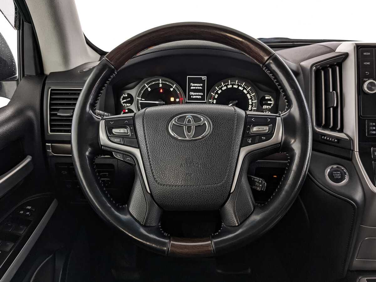 Toyota Land Cruiser 2018 года с пробегом. Фото: #17