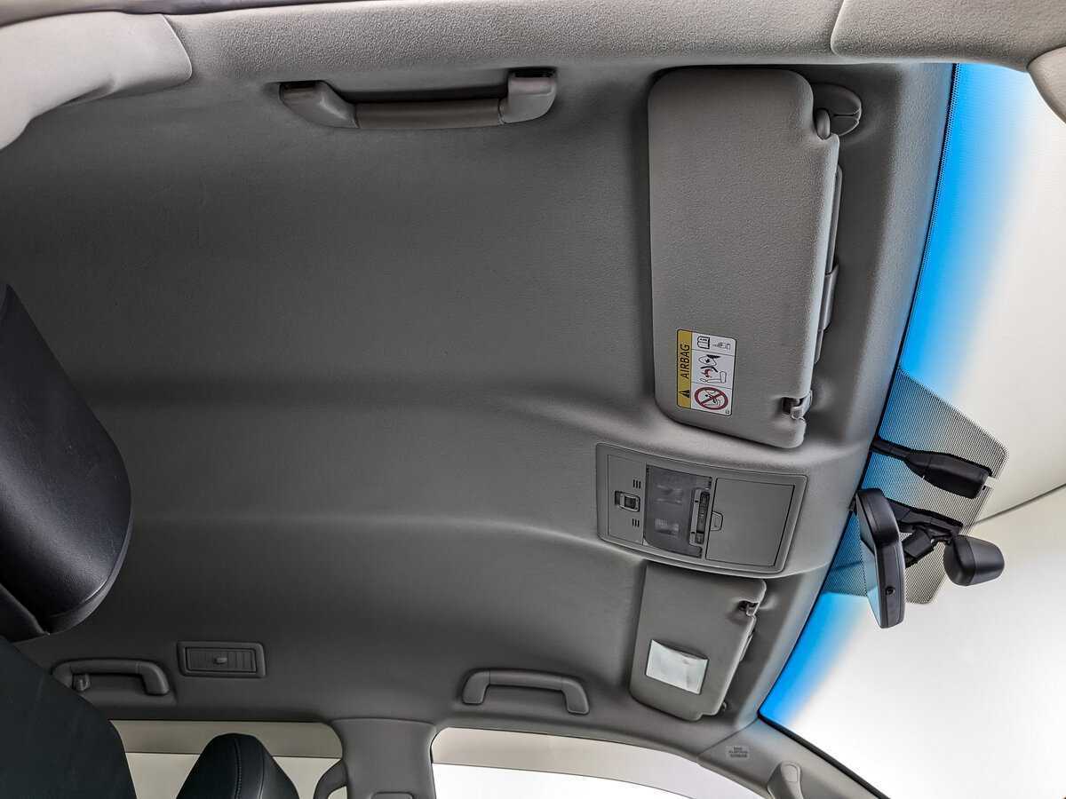 Toyota Land Cruiser 2018 года с пробегом. Фото: #18