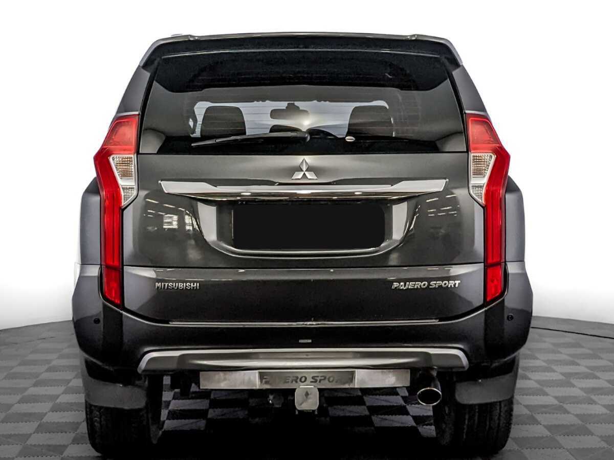 Mitsubishi Pajero Sport 2021 года с пробегом. Фото: #5