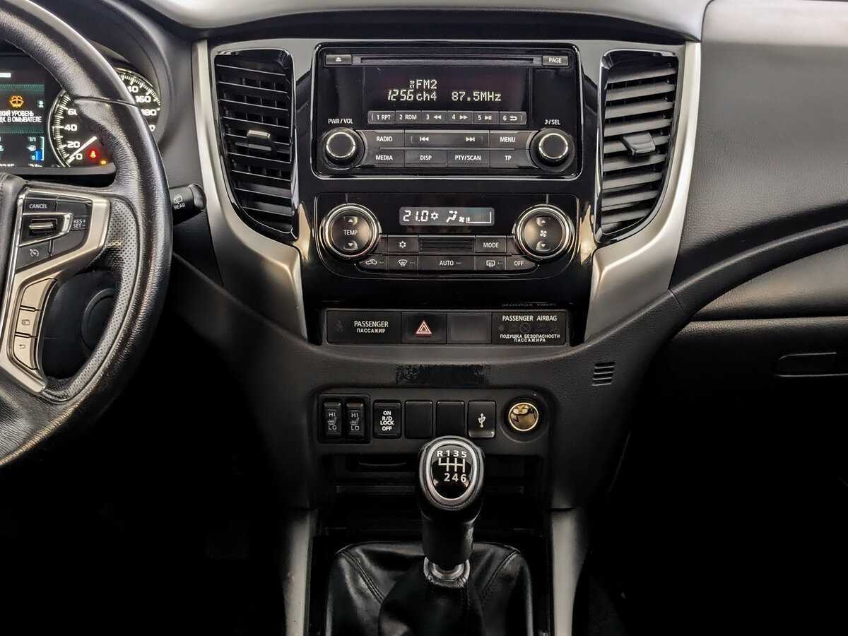 Mitsubishi Pajero Sport 2021 года с пробегом. Фото: #12