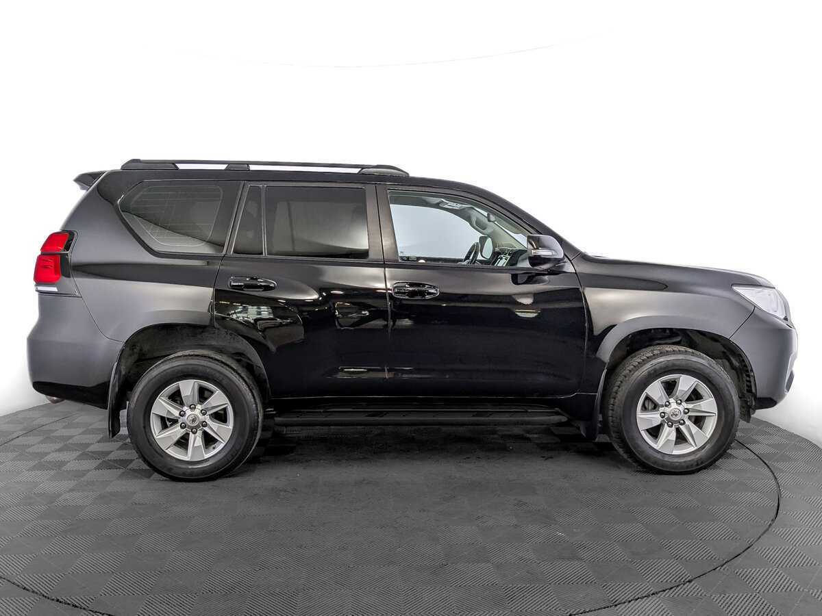 Toyota Land Cruiser Prado 2019 года с пробегом. Фото: #3