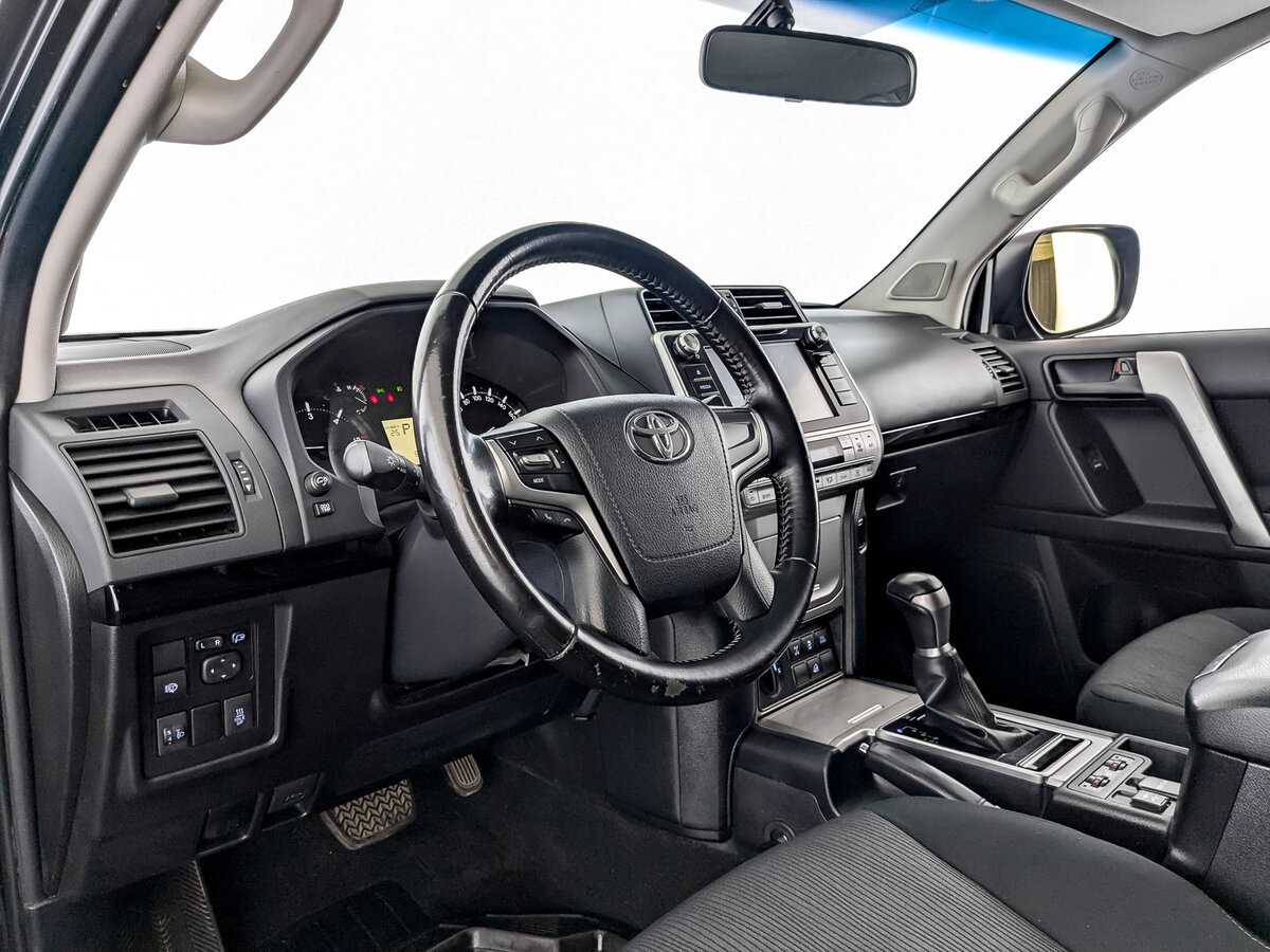 Toyota Land Cruiser Prado 2019 года с пробегом. Фото: #13