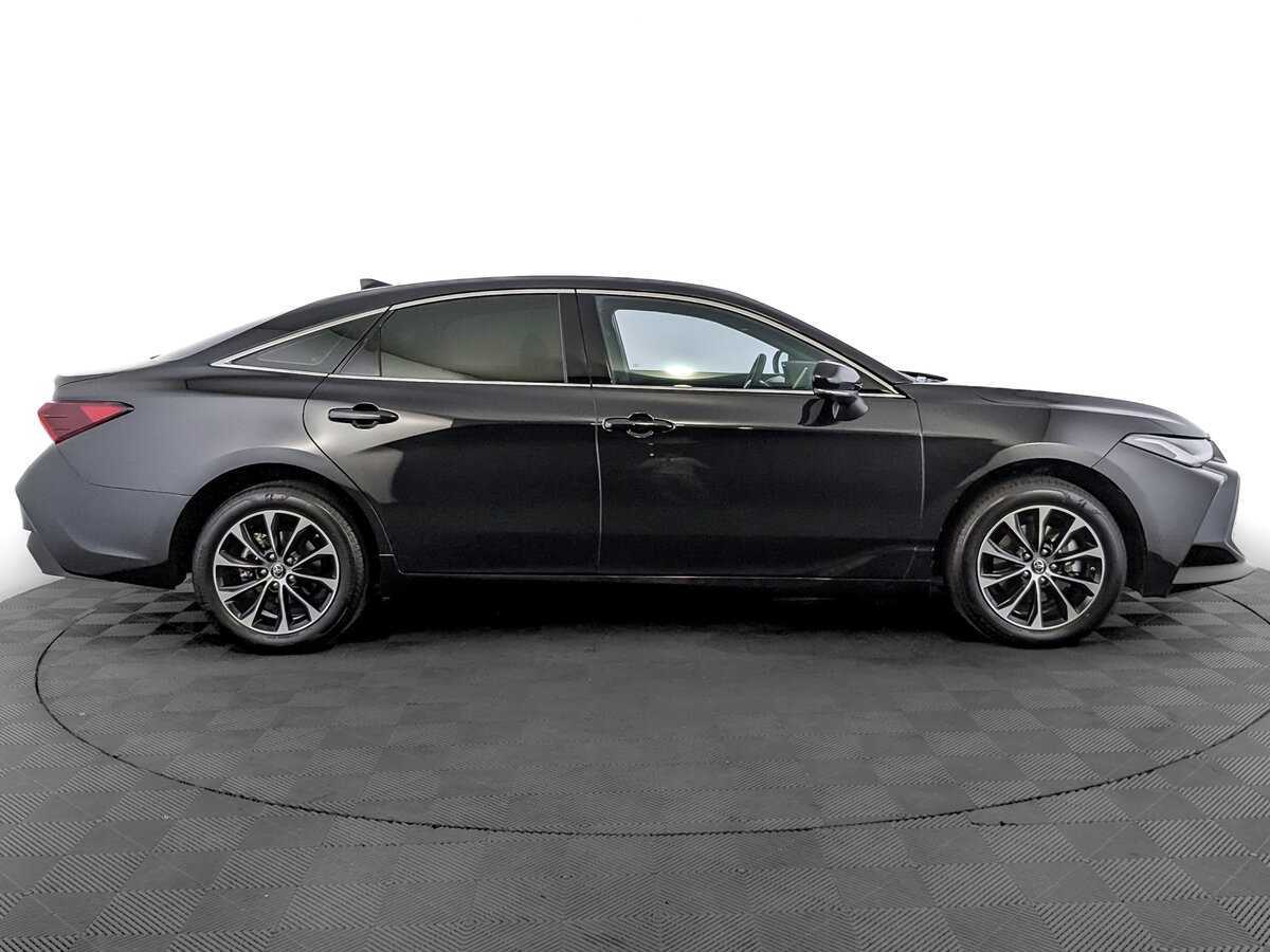 Toyota Avalon 2022 года с пробегом. Фото: #3