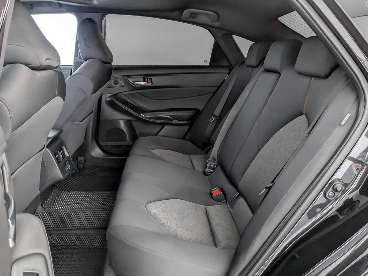 Toyota Avalon 2022 года с пробегом. Фото: #9