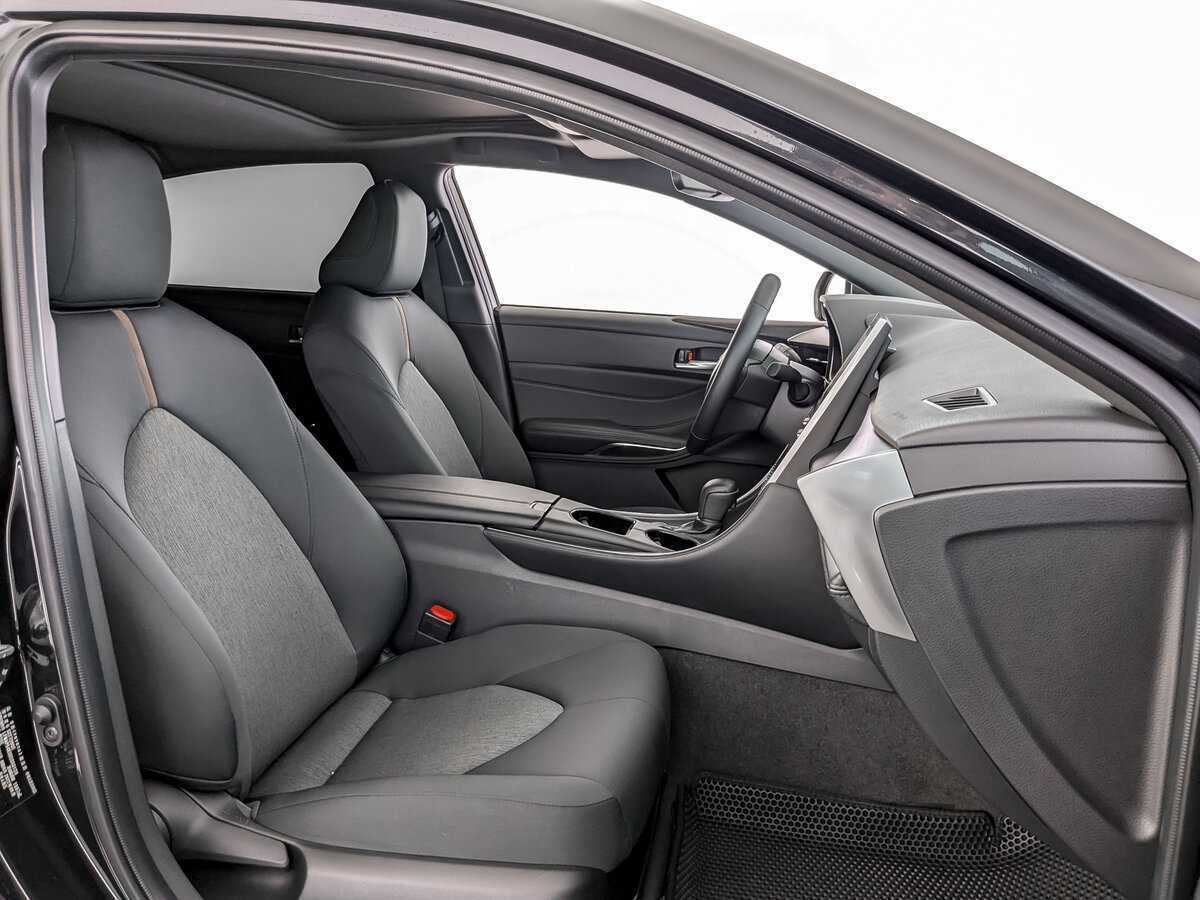 Toyota Avalon 2022 года с пробегом. Фото: #18