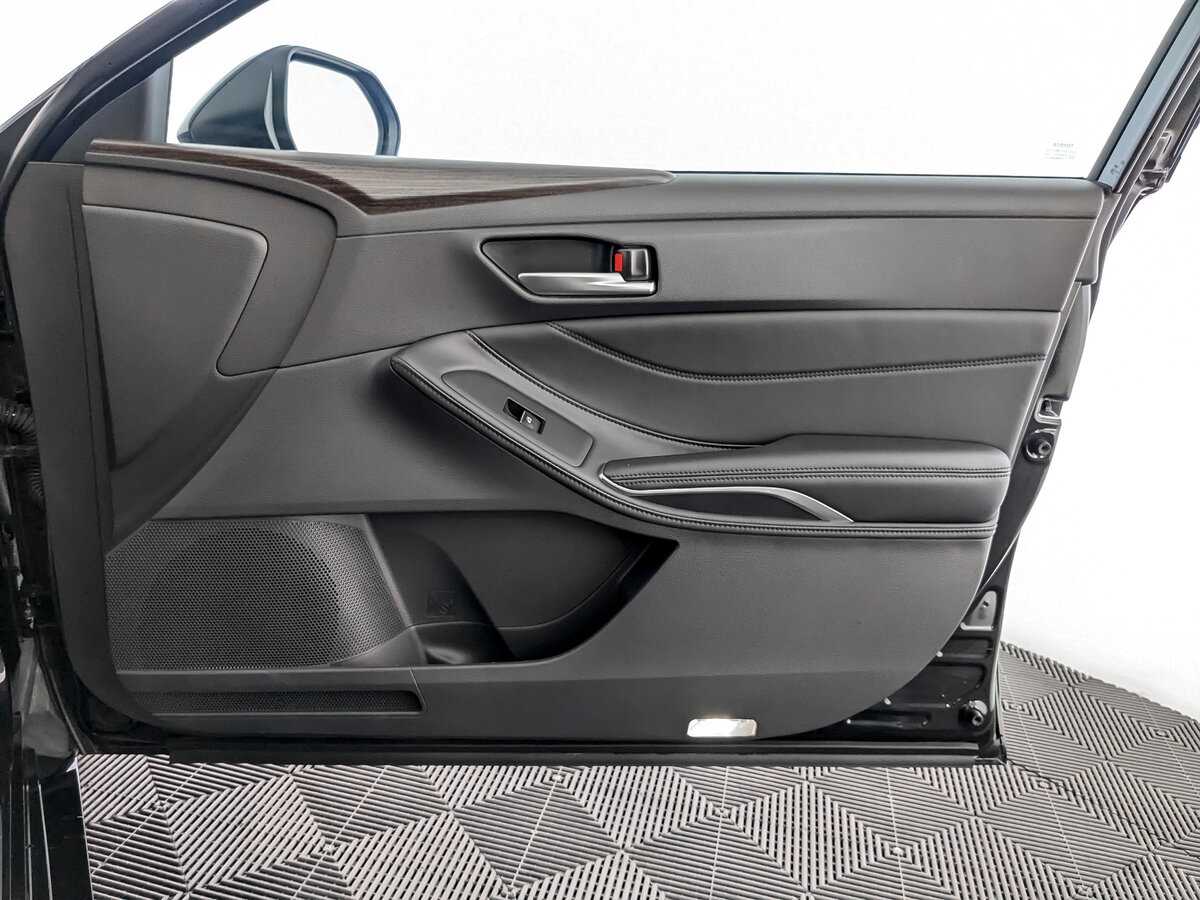 Toyota Avalon 2022 года с пробегом. Фото: #19