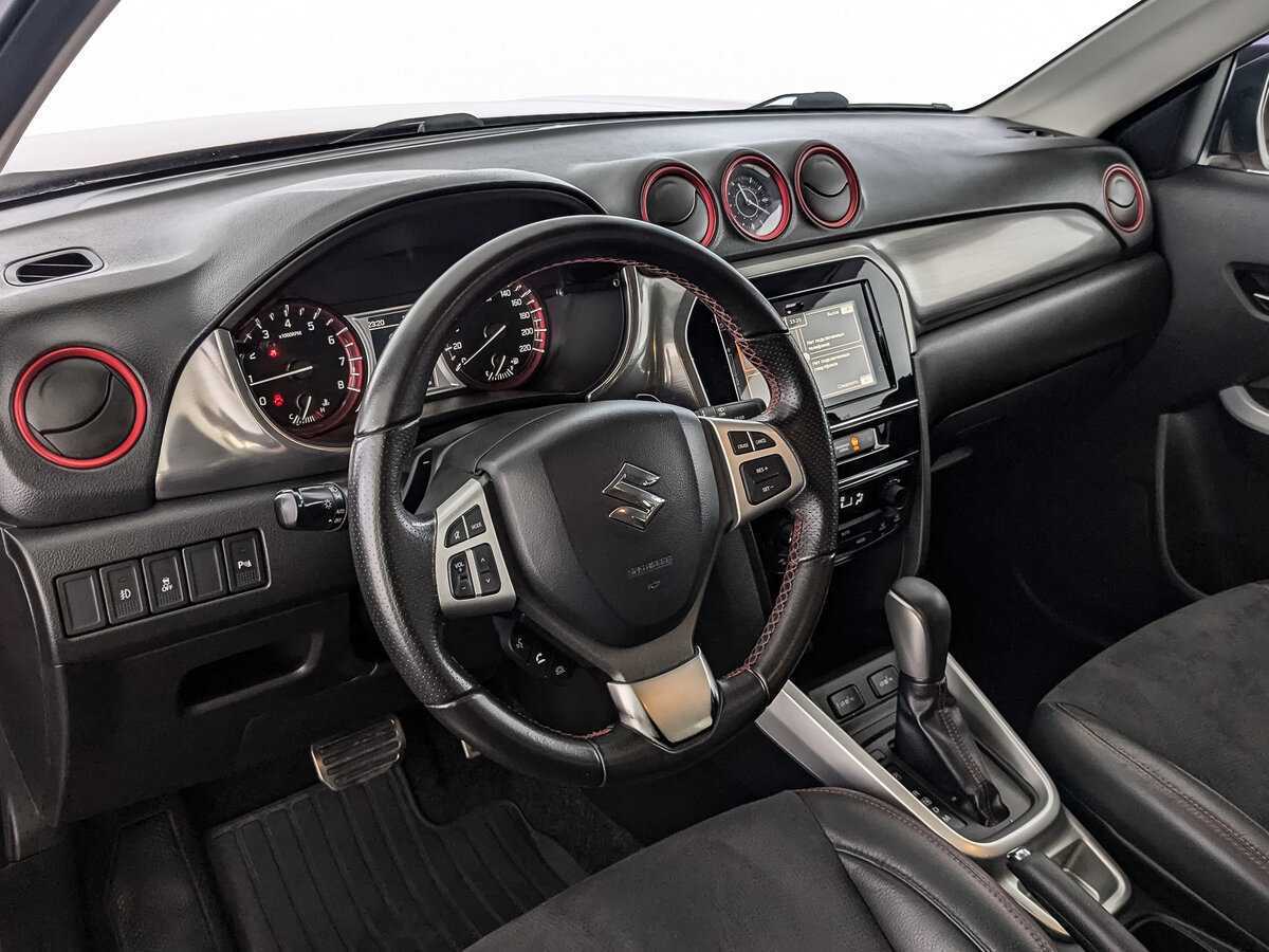 Б/У Сузуки Витара 2016 года. Фото: #10