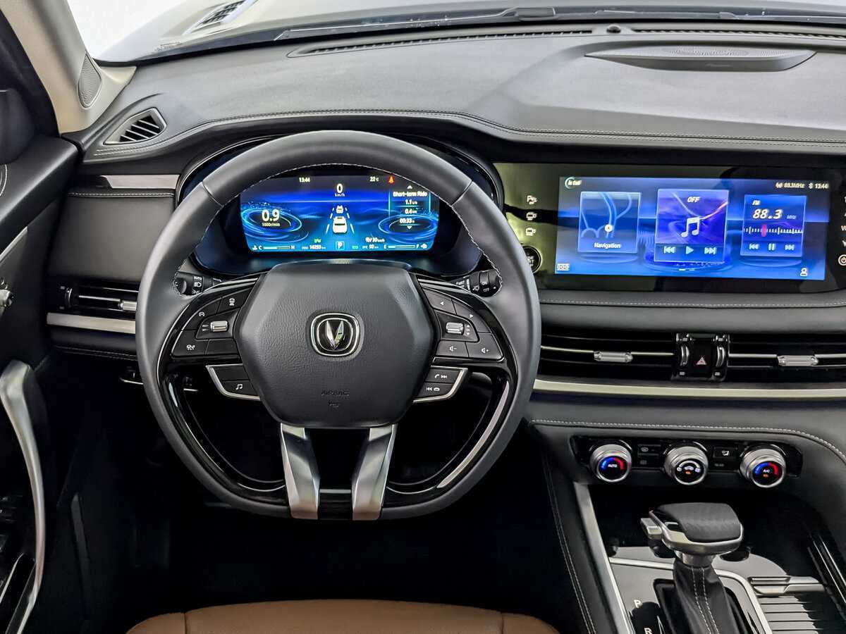 Changan CS95 2022 года с пробегом. Фото: #17