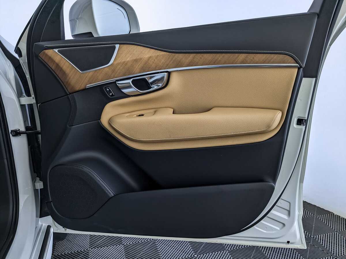 Volvo XC90 2018 года с пробегом. Фото: #19