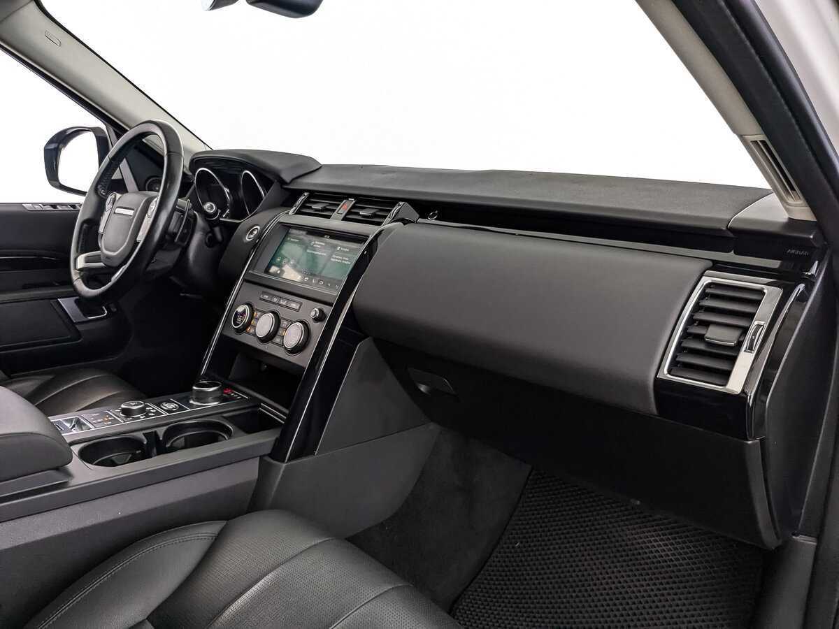 Land Rover Discovery 2019 года с пробегом. Фото: #8