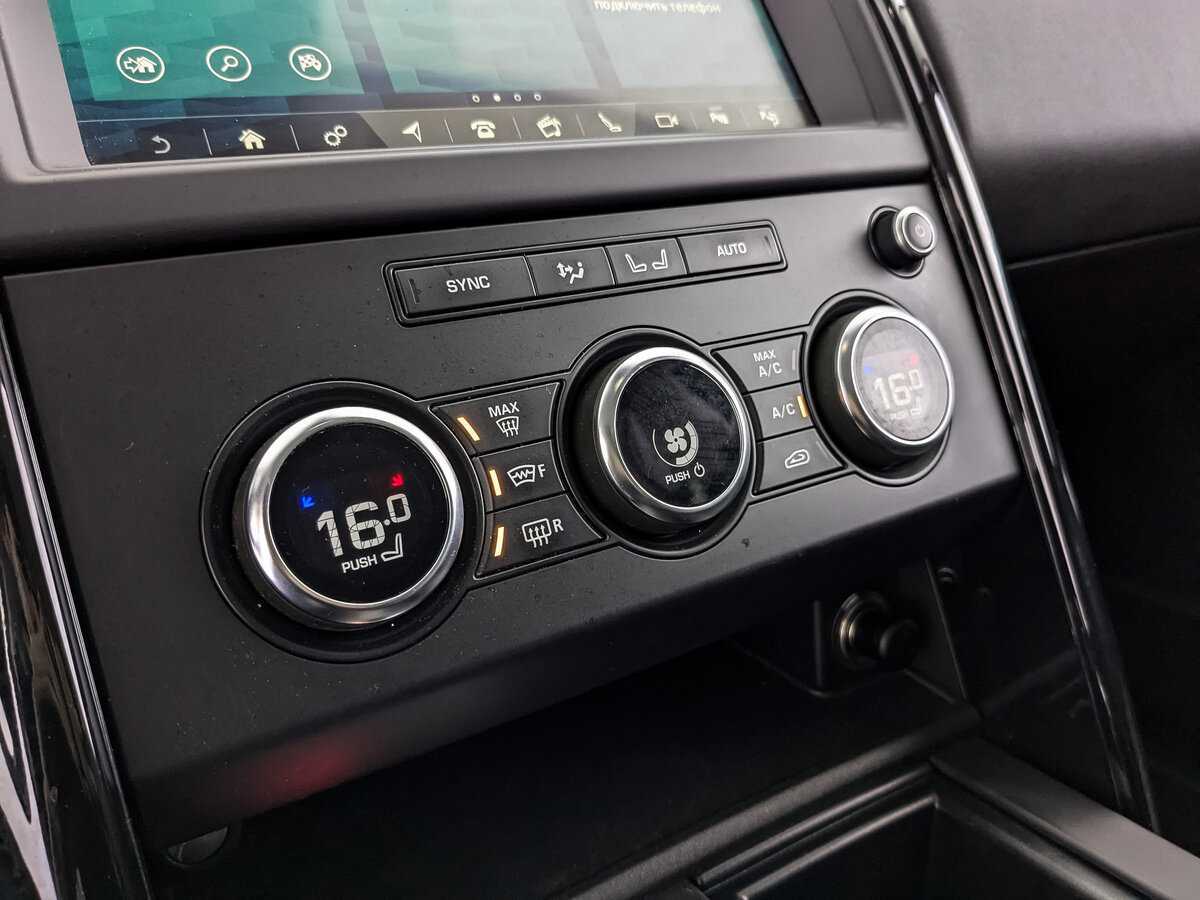 Land Rover Discovery 2019 года с пробегом. Фото: #16