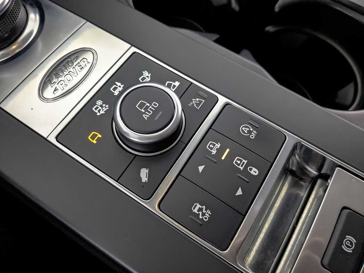 Land Rover Discovery 2019 года с пробегом. Фото: #25