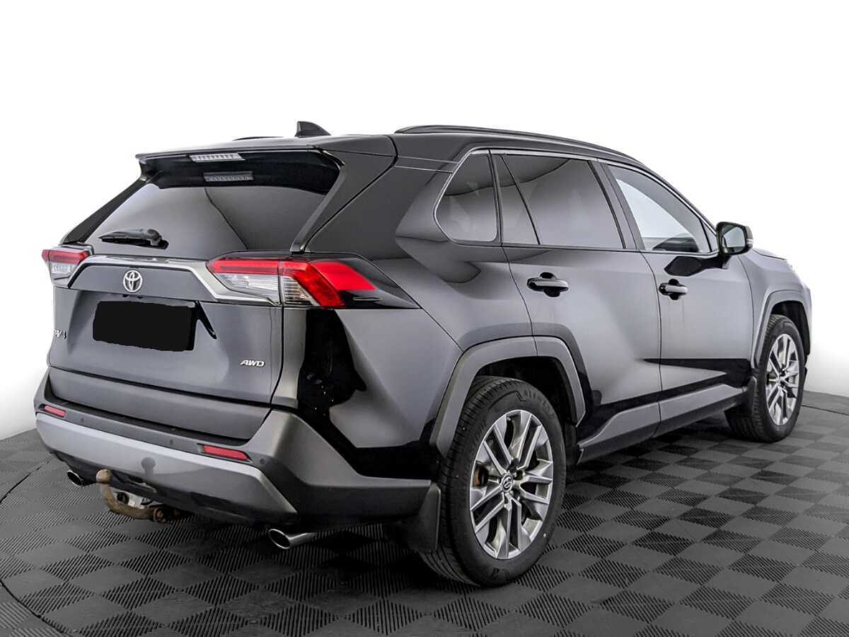 Toyota RAV4 2021 года с пробегом. Фото: #4
