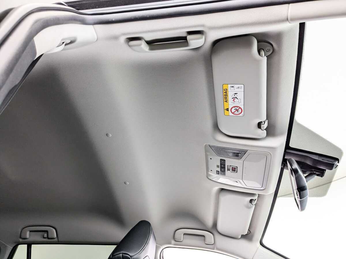 Toyota RAV4 2021 года с пробегом. Фото: #18