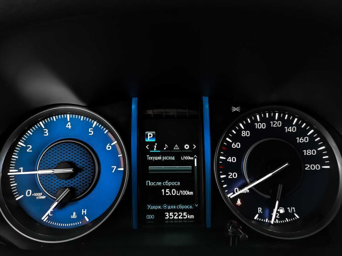 Toyota Fortuner 2021 года с пробегом. Фото: #11