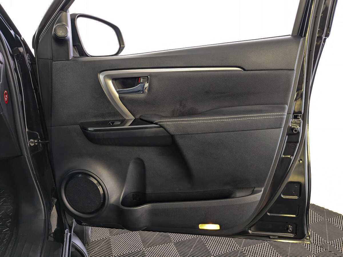 Toyota Fortuner 2021 года с пробегом. Фото: #20