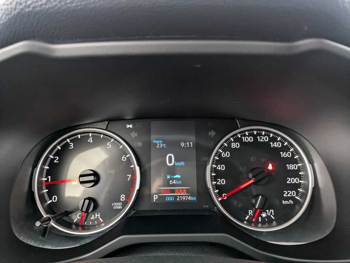 Toyota RAV4 2021 года с пробегом. Фото: #11