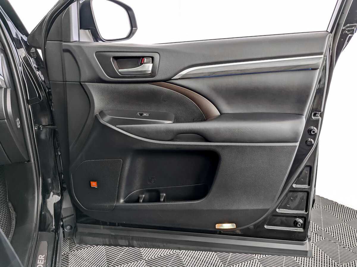 Toyota Highlander 2019 года с пробегом. Фото: #20