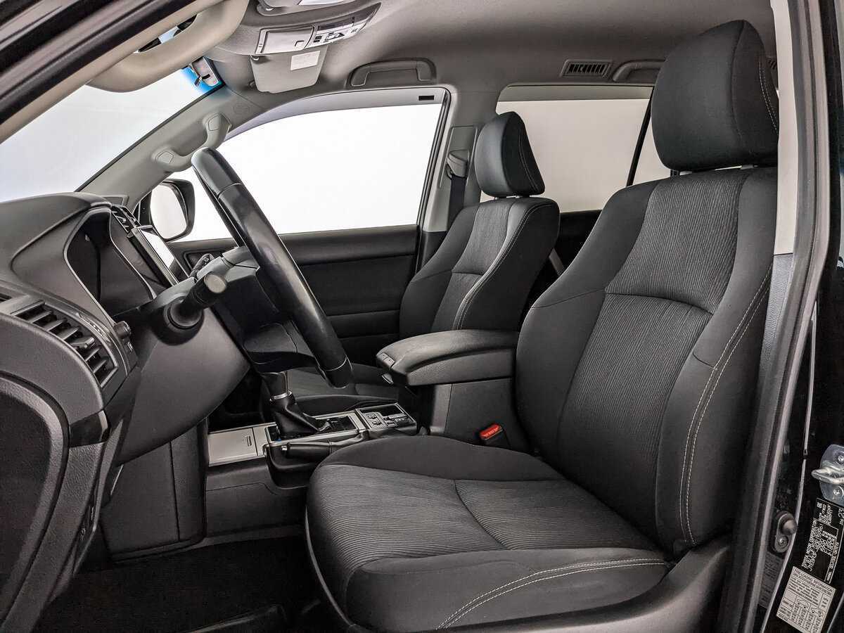 Toyota Land Cruiser Prado 2020 года с пробегом. Фото: #14