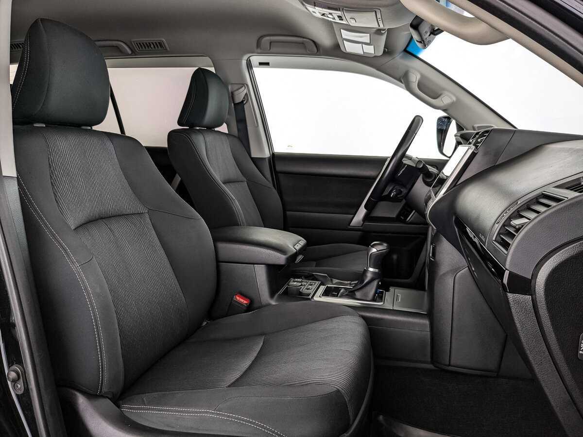 Toyota Land Cruiser Prado 2020 года с пробегом. Фото: #17