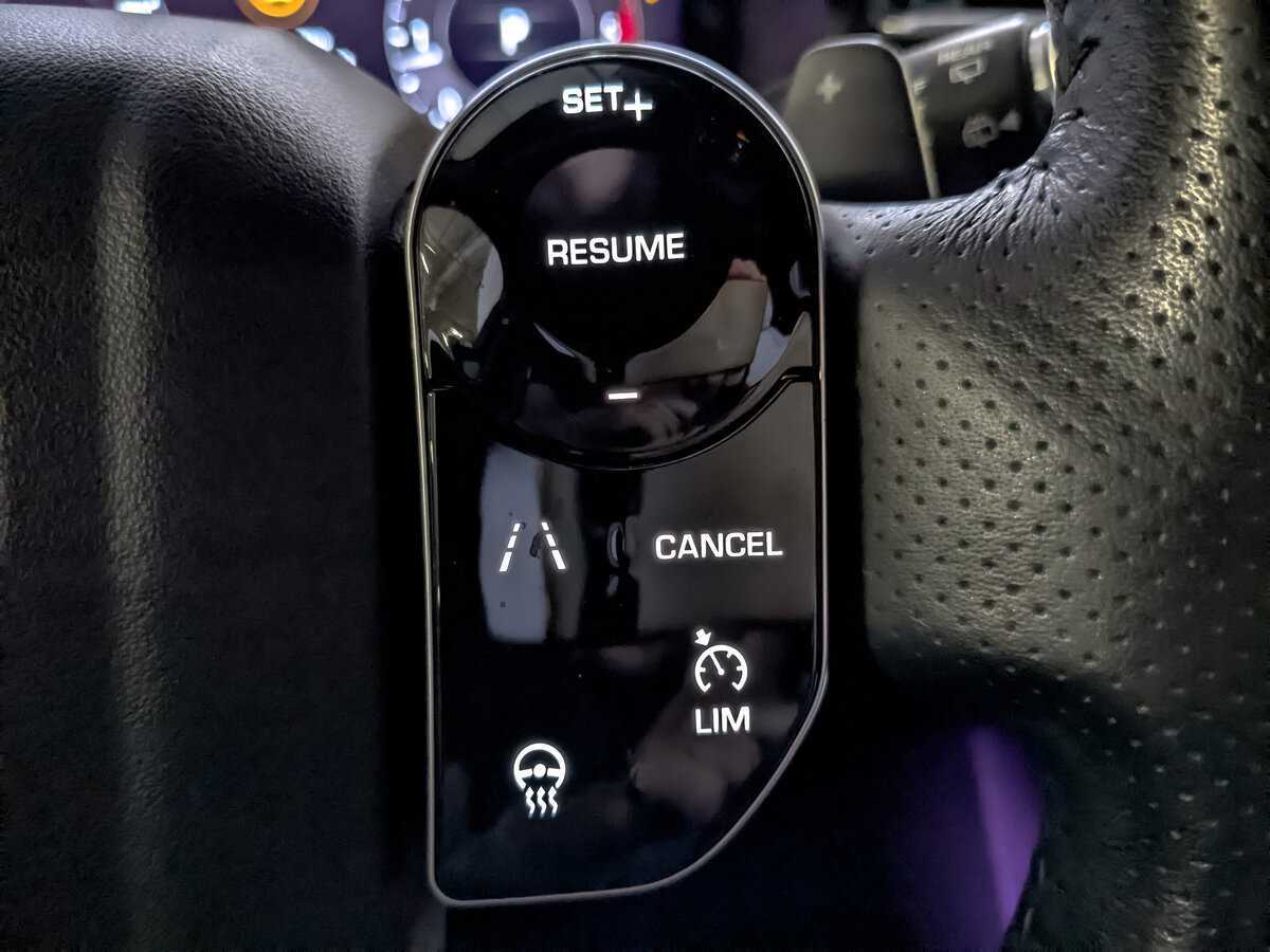 Land Rover Range Rover Velar 2018 года с пробегом. Фото: #21