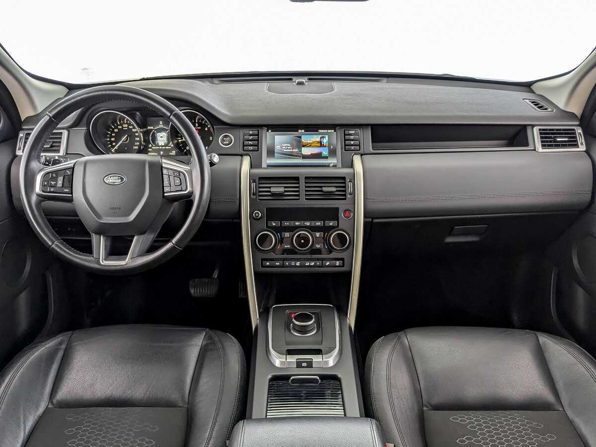 Land Rover Discovery Sport 2017 года с пробегом. Фото: #11