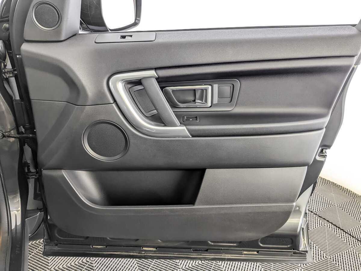 Land Rover Discovery Sport 2017 года с пробегом. Фото: #21