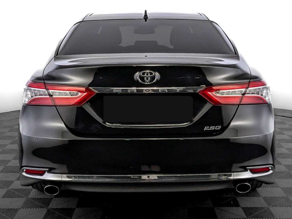 Toyota Camry 2023 года с пробегом. Фото: #5