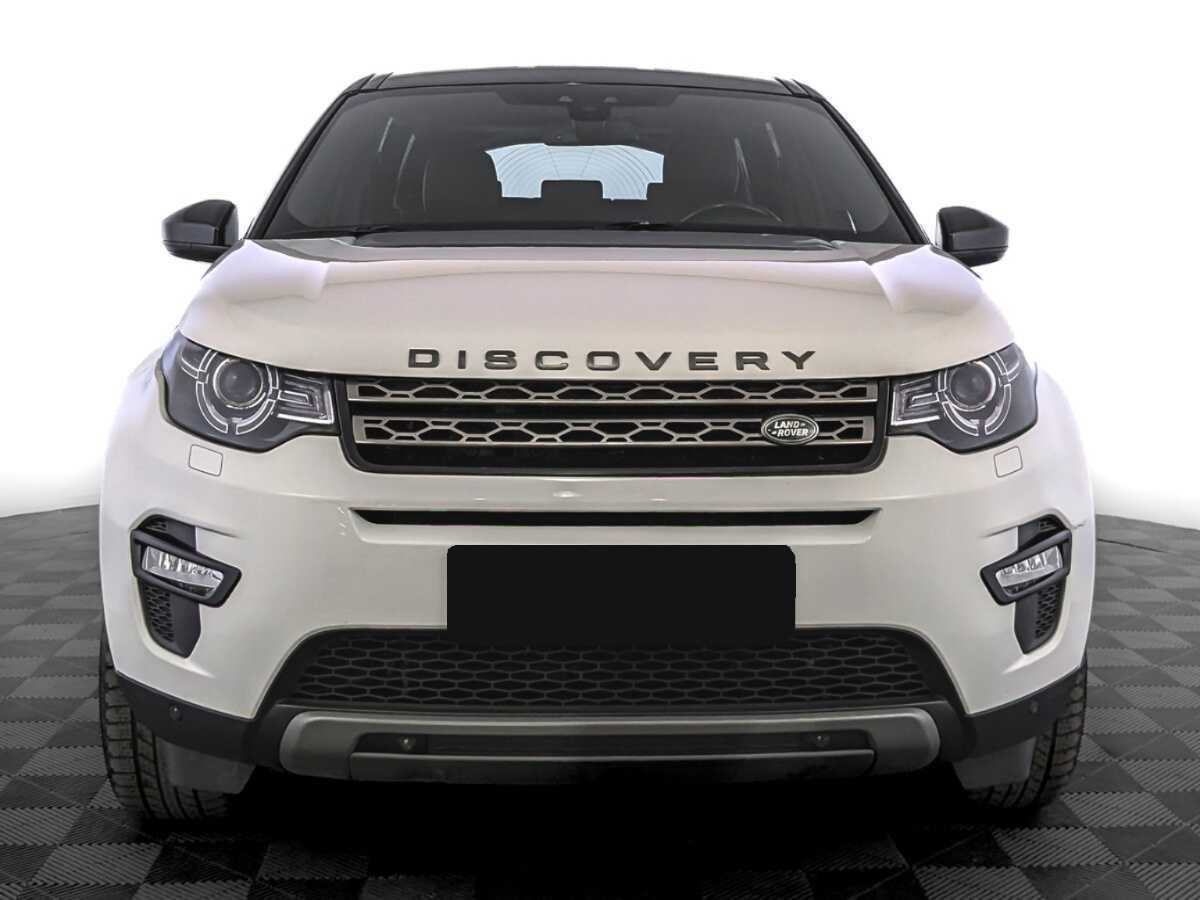 Land Rover Discovery Sport 2017 года с пробегом. Фото: #1