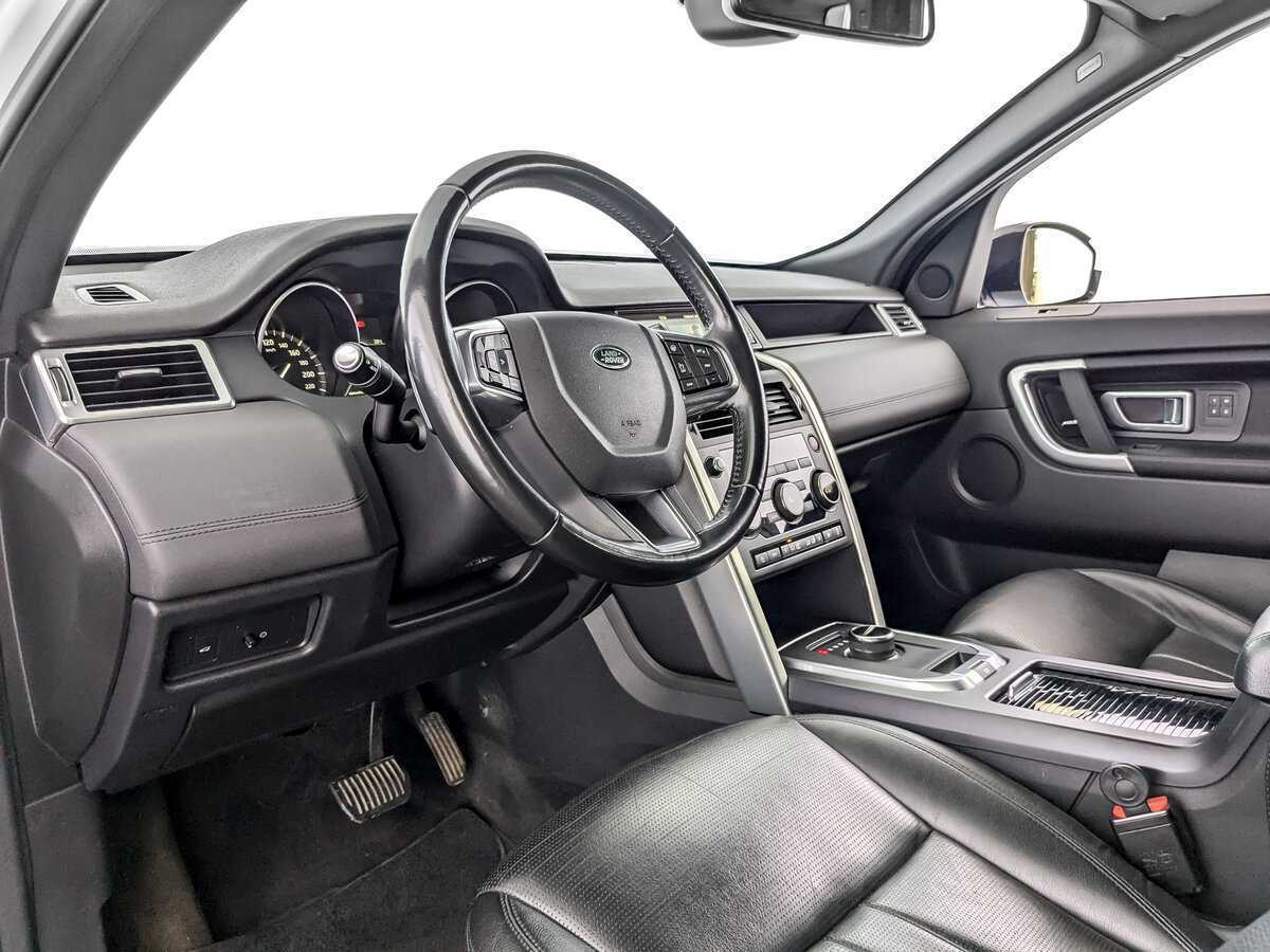 Land Rover Discovery Sport 2017 года с пробегом. Фото: #13