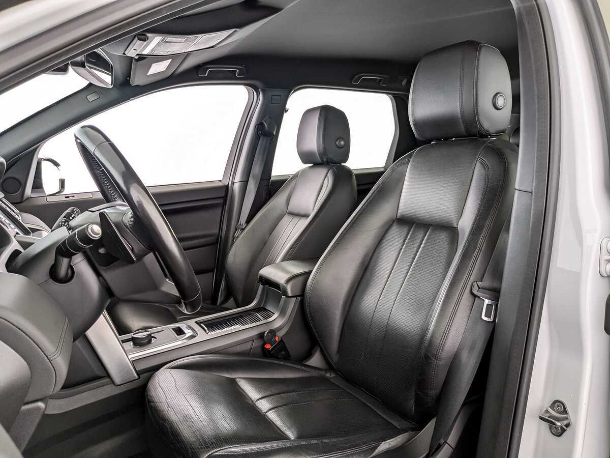 Land Rover Discovery Sport 2017 года с пробегом. Фото: #15