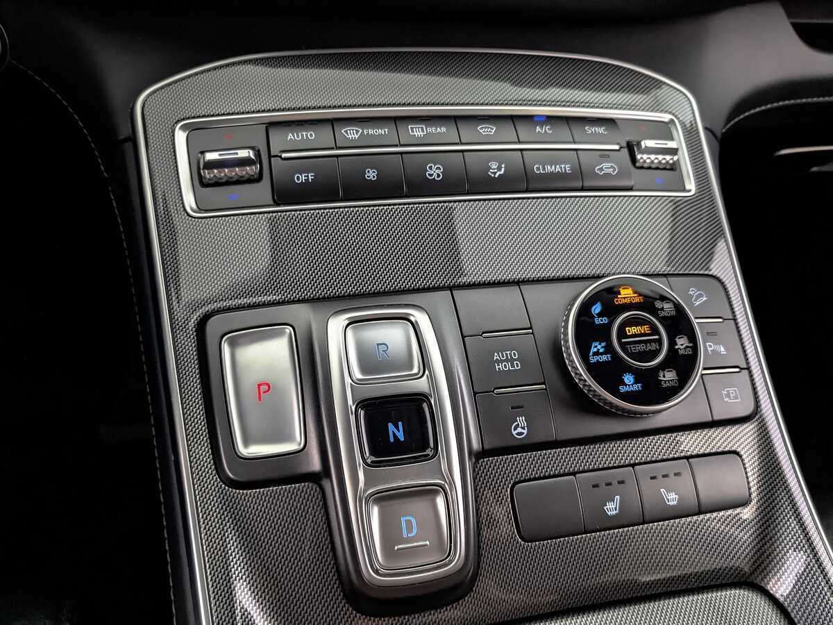 Hyundai Santa Fe 2021 года с пробегом. Фото: #21