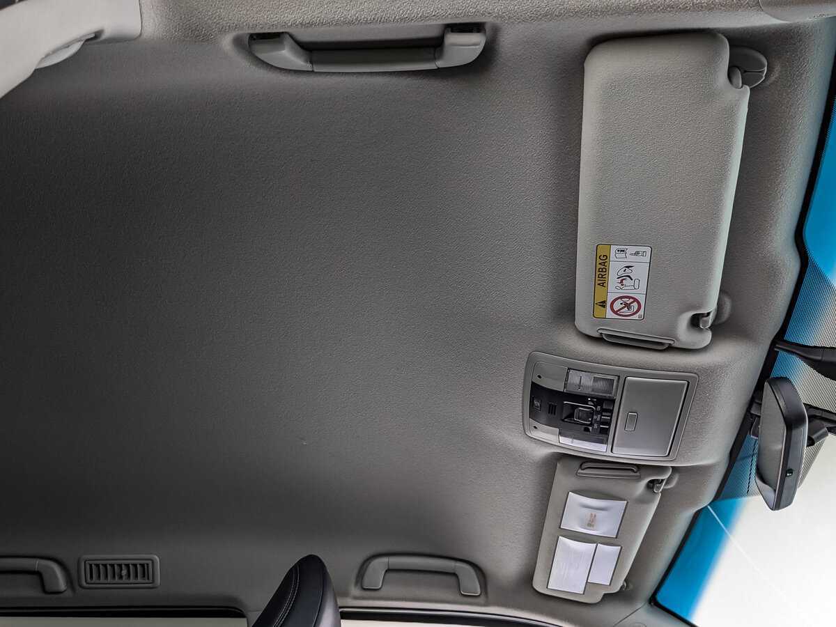 Toyota Land Cruiser Prado 2020 года с пробегом. Фото: #16