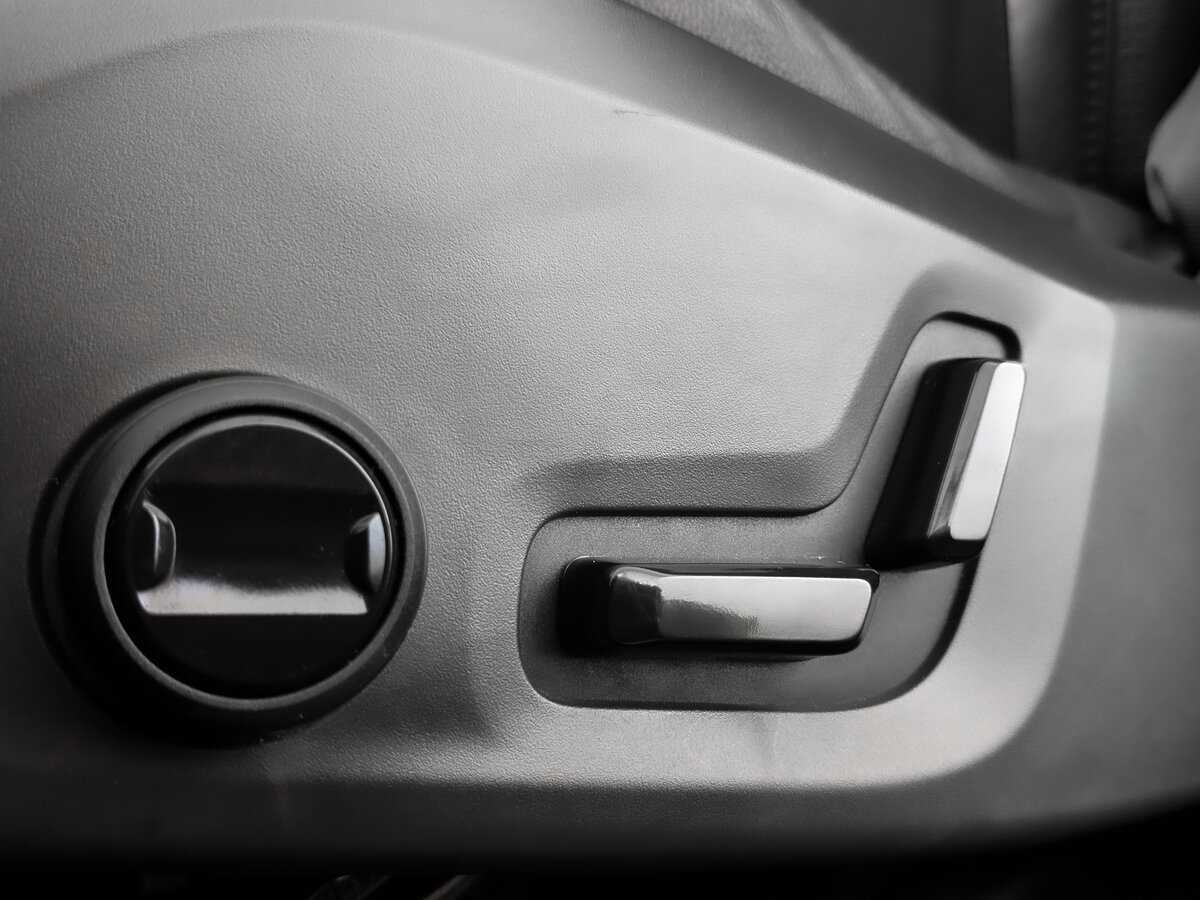 Volvo XC60 2020 года с пробегом. Фото: #16