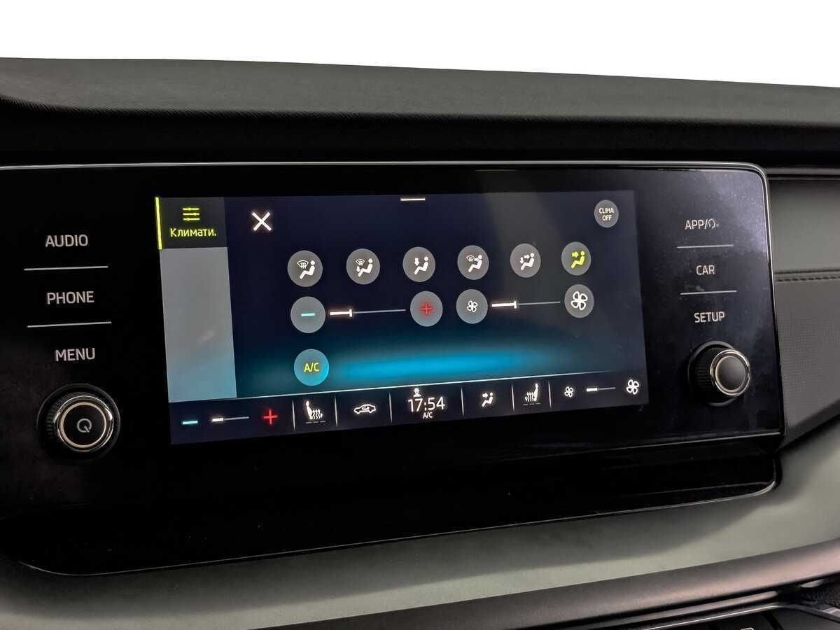 Skoda Octavia 2021 года с пробегом. Фото: #12