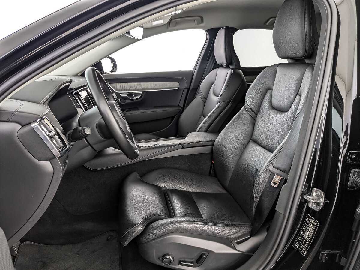 Volvo S90 2021 года с пробегом. Фото: #15