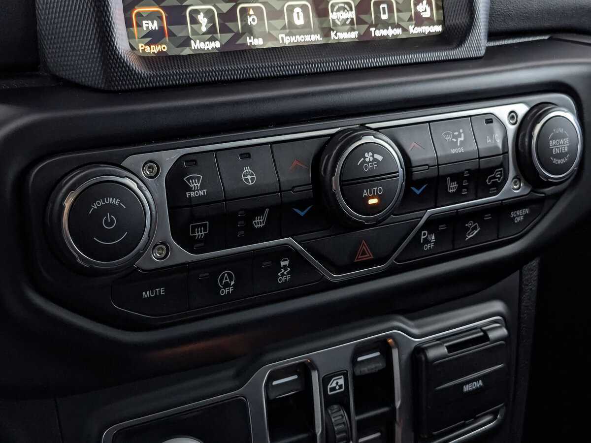 Jeep Wrangler 2019 года с пробегом. Фото: #16