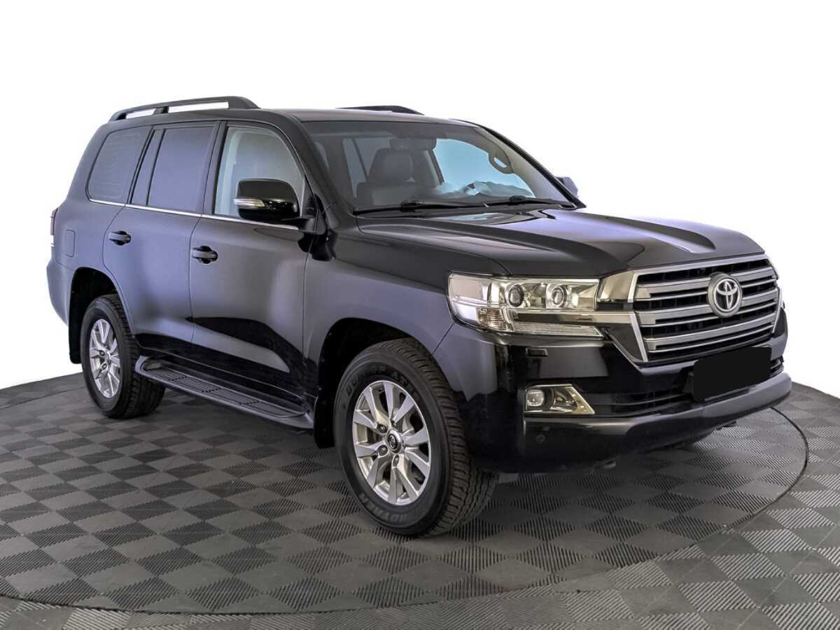 Toyota Land Cruiser 2017 года с пробегом. Фото: #2