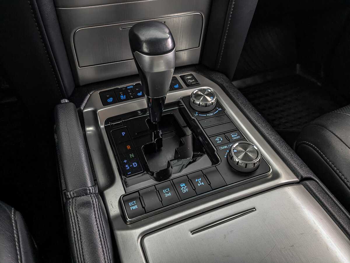 Toyota Land Cruiser 2017 года с пробегом. Фото: #23