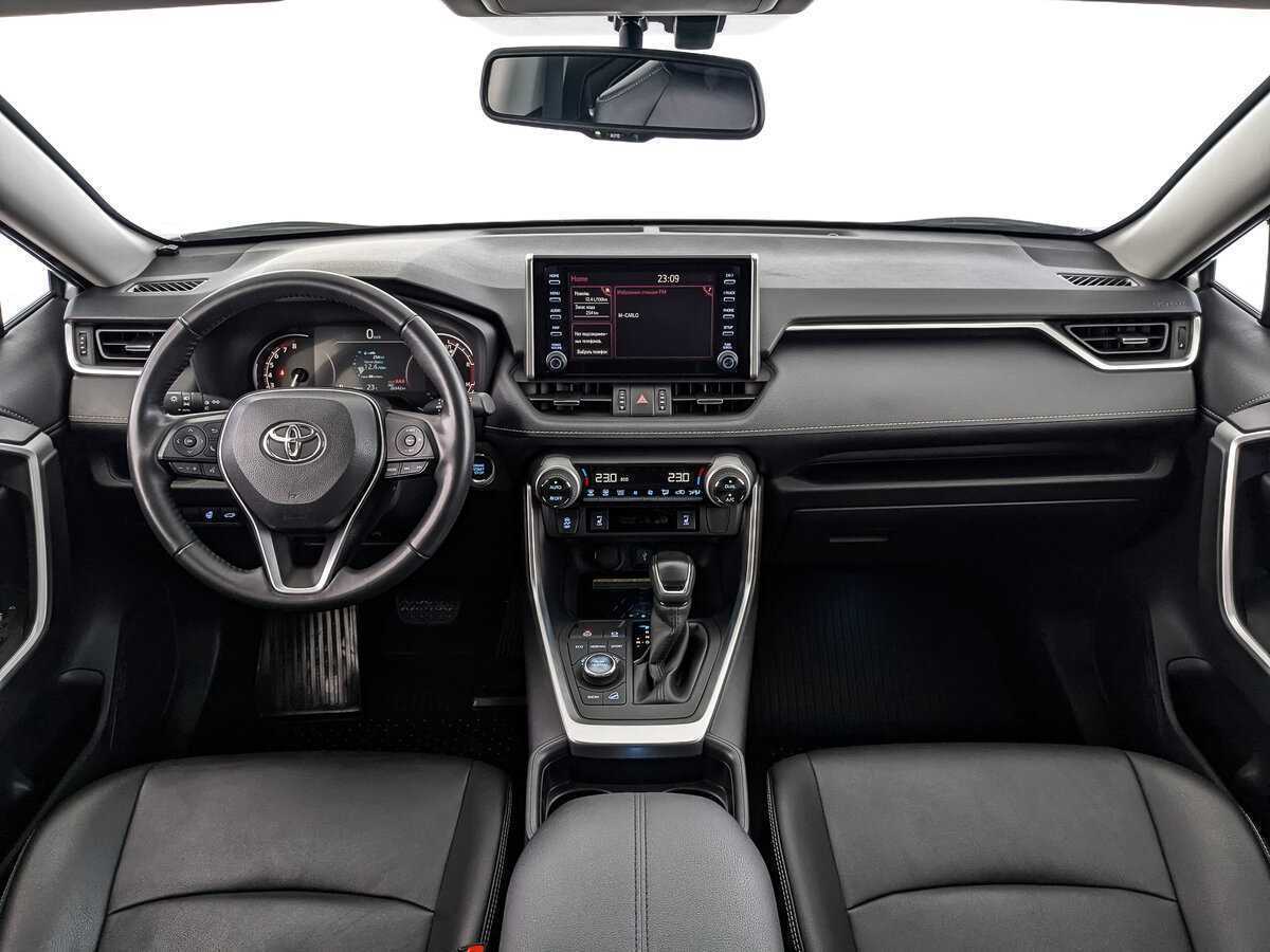 Toyota RAV4 2021 года с пробегом. Фото: #9