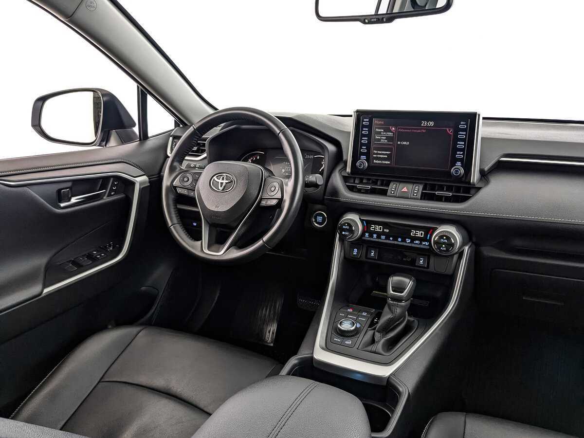 Toyota RAV4 2021 года с пробегом. Фото: #24