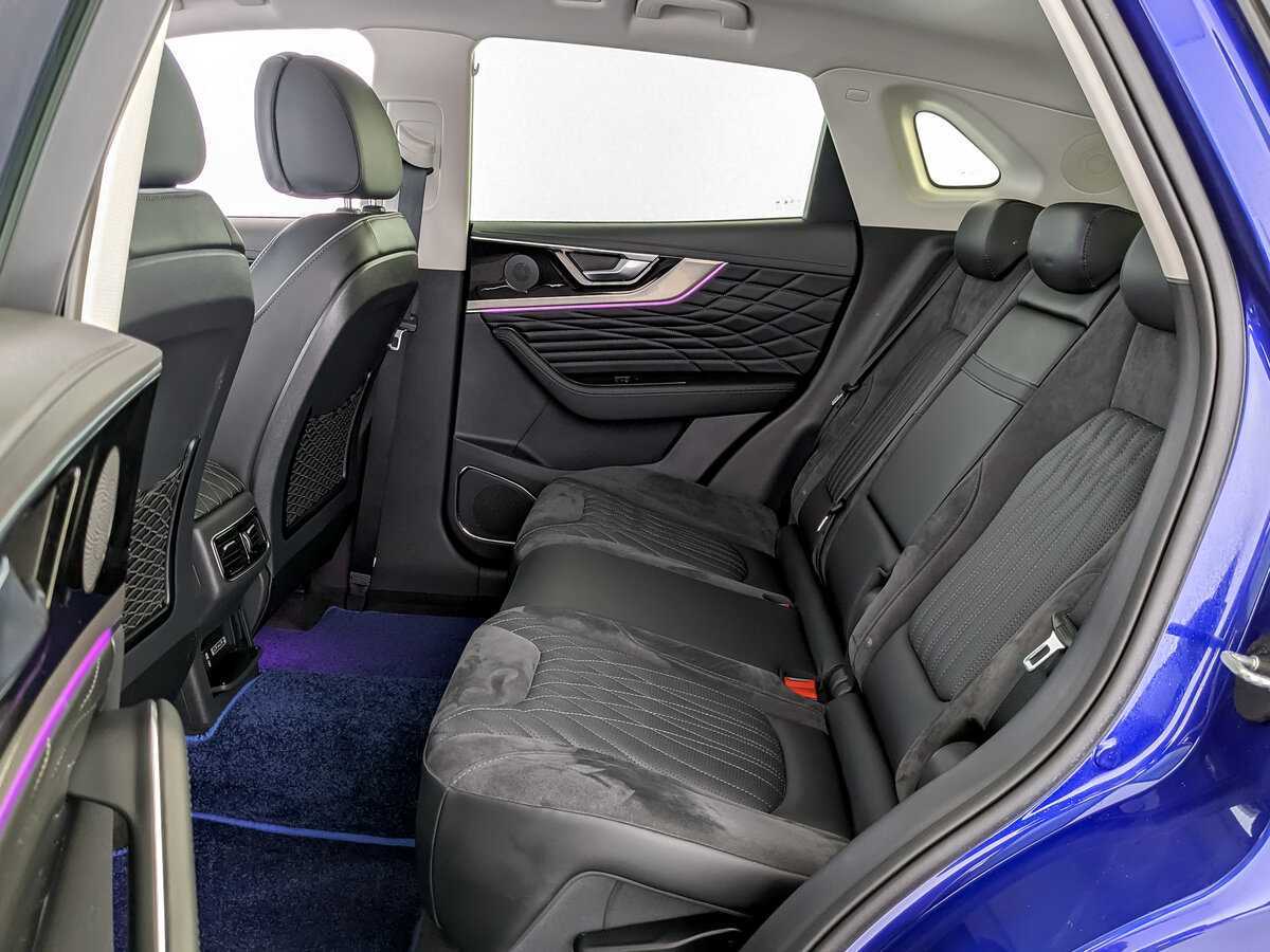 Hongqi HS5 2023 года с пробегом. Фото: #9