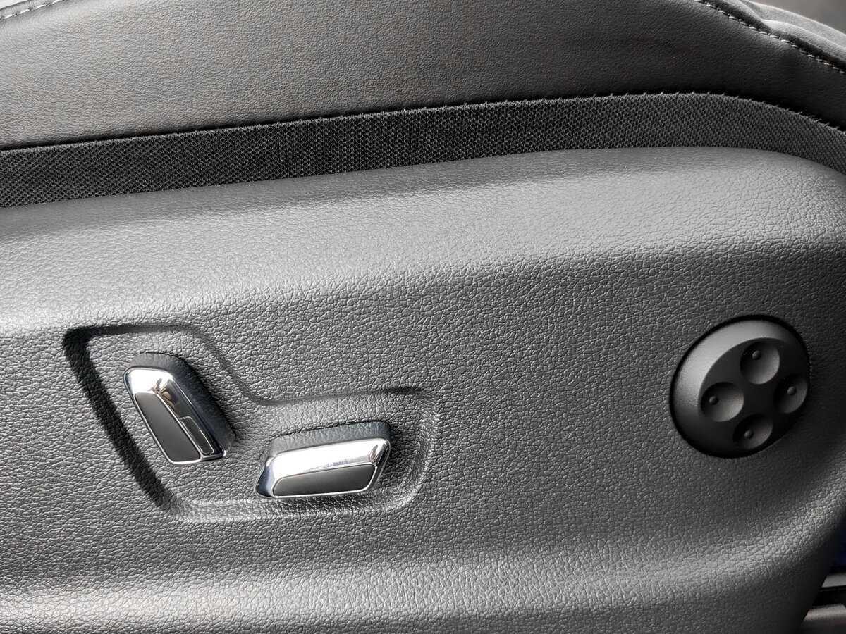 Hongqi HS5 2023 года с пробегом. Фото: #18