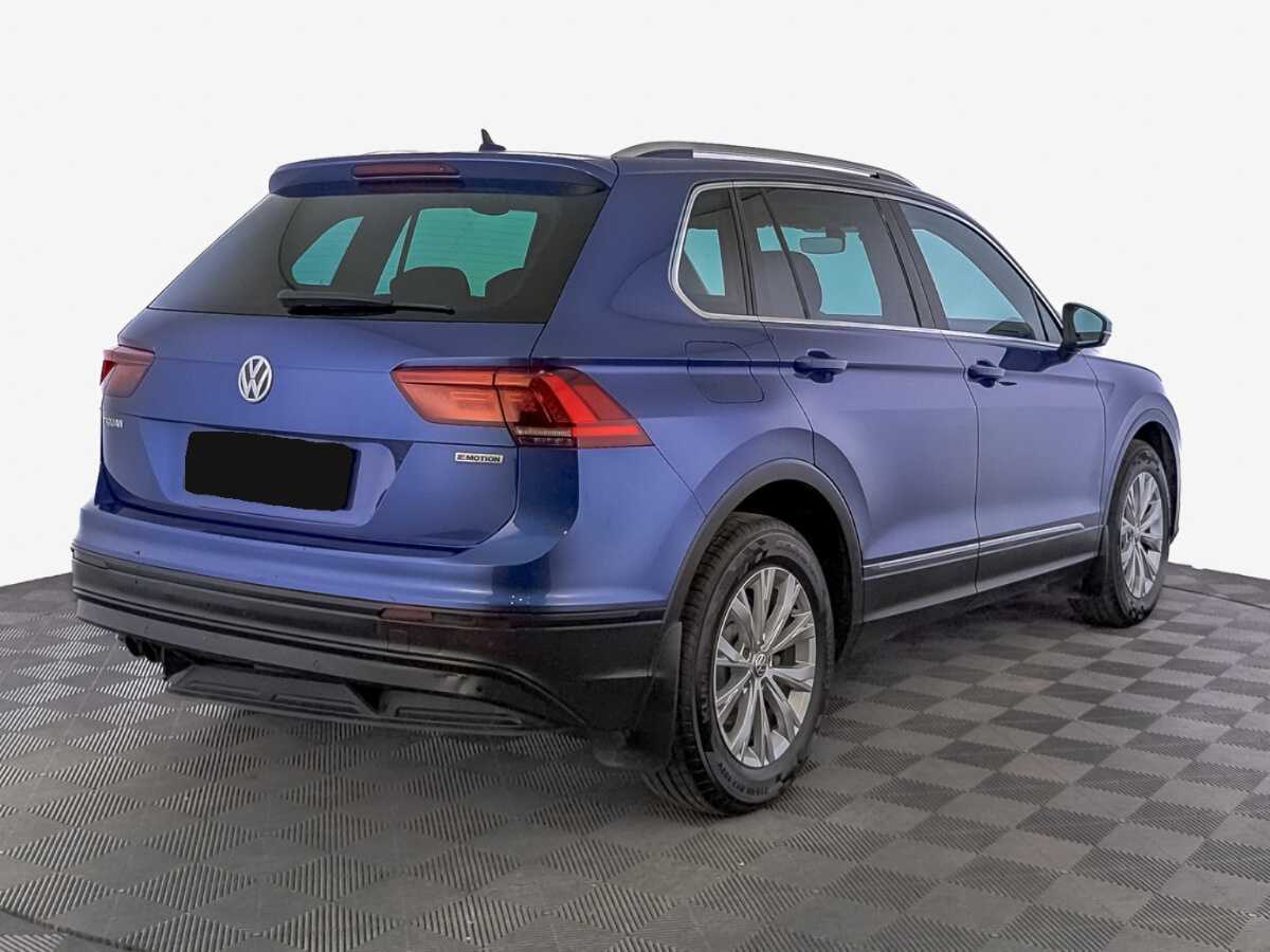 Volkswagen Tiguan 2018 года с пробегом. Фото: #4