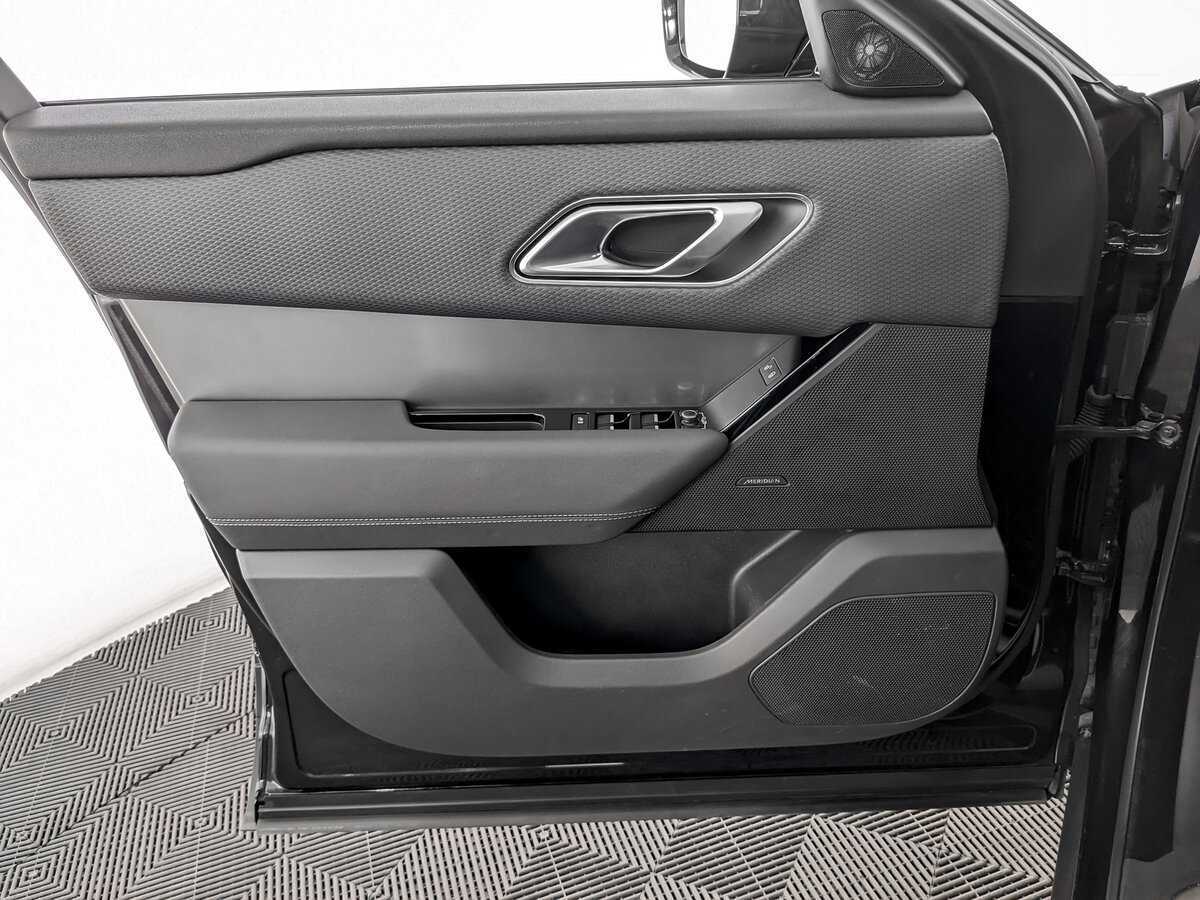 Land Rover Range Rover Velar 2019 года с пробегом. Фото: #14