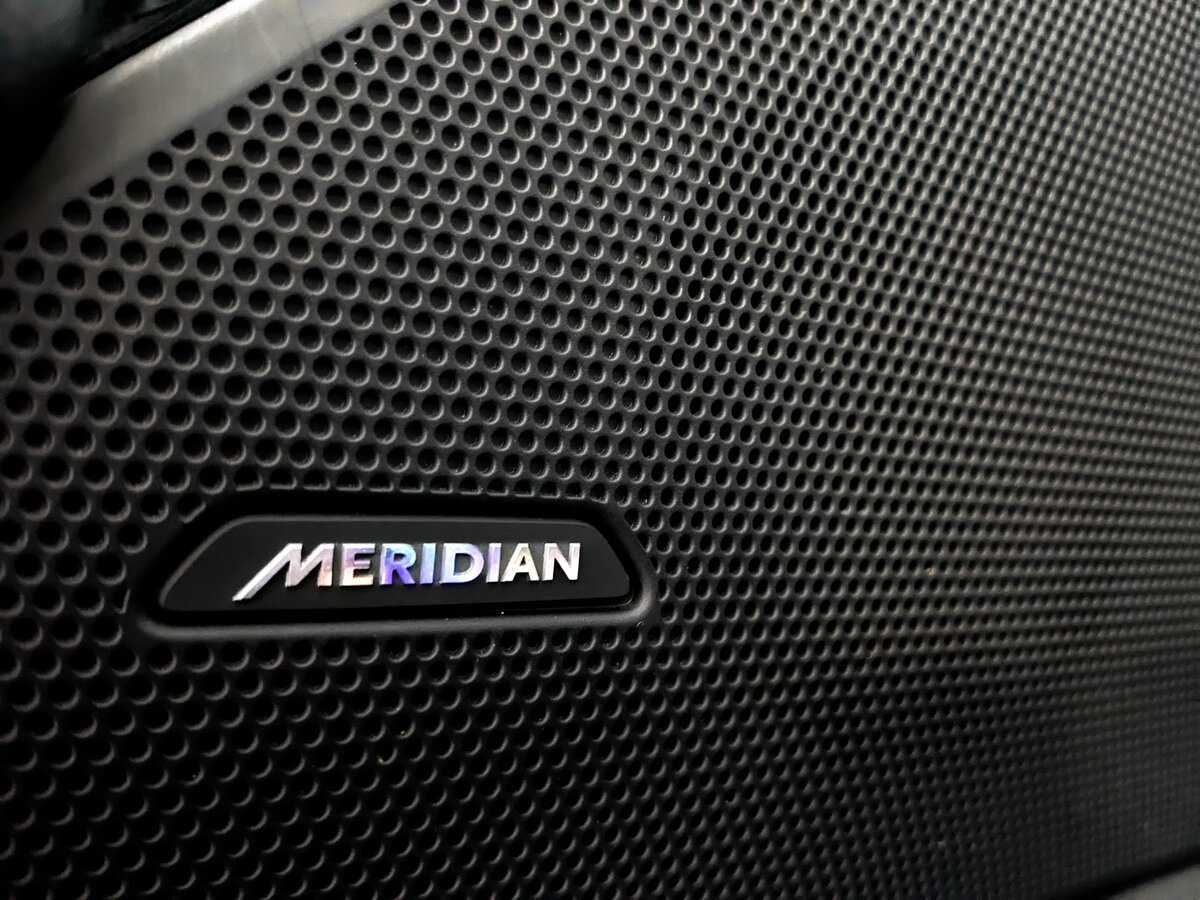 Land Rover Range Rover Velar 2019 года с пробегом. Фото: #20